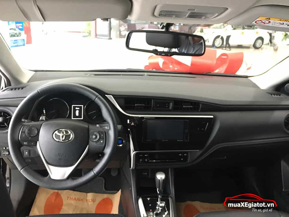 Toyota Altis 2.0V CVT Luxury 2018 (Nội thất xe)