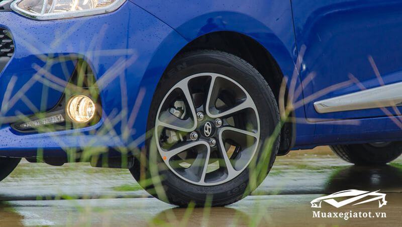 gia-xe-hyundai-grand-i10-2018-hatchback-va-sedan-muaxegiatot-vn-mam-xe