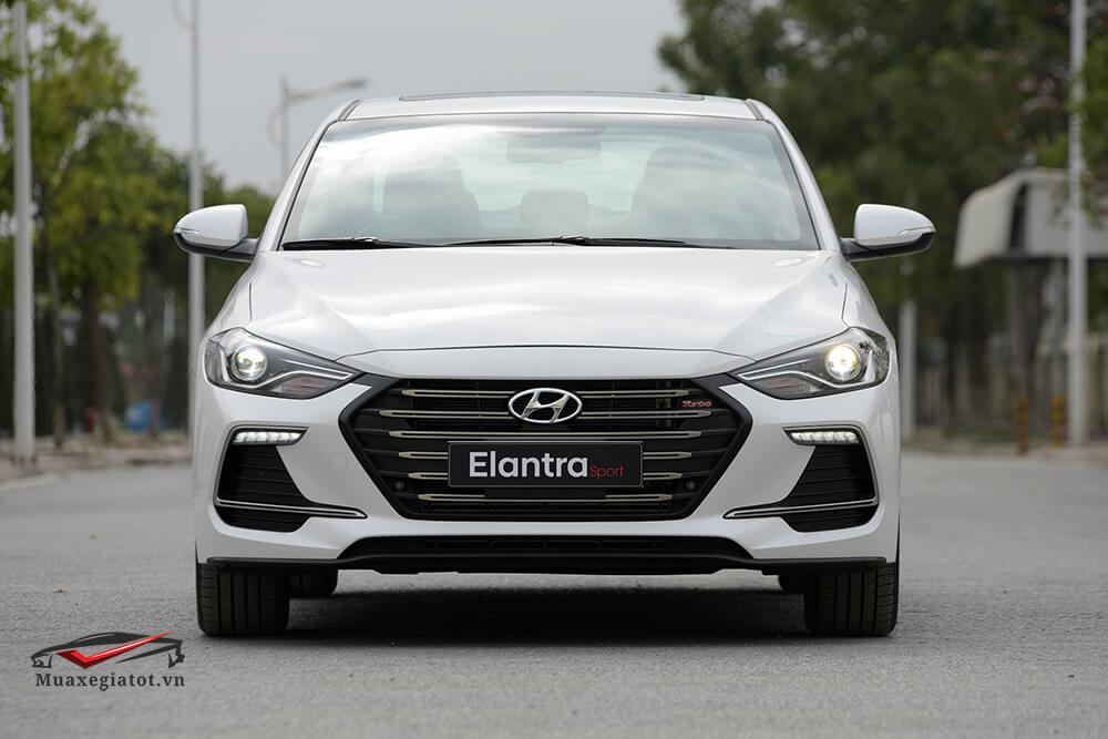 Hyundai Elantra Sport 1.6 Turbo (Đầu xe)