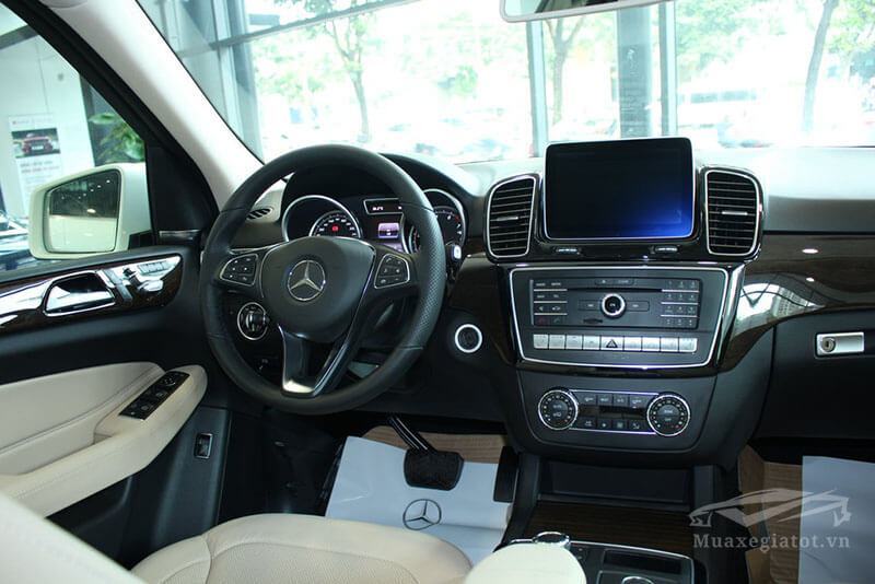 No-noi-that-Mercedes-GLE-450-4Matic-Exclusive-2018-Muaxegiatot-vn
