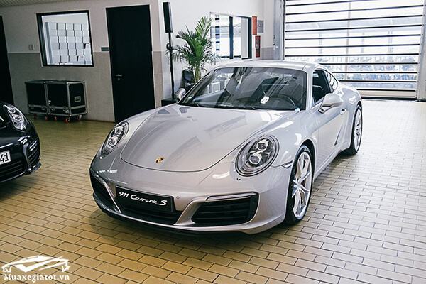Giá xe Porsche 911 Carrera S