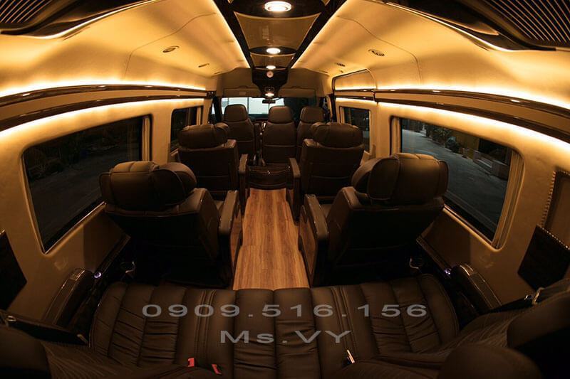 ford-transit-limousine-s-2018-2019-muaxegiatot-vn-26