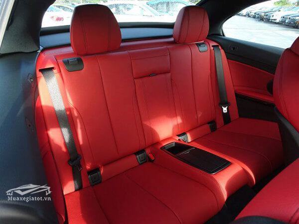 BMW 430i Convertible 2018-2019 mui trần, chất lượng ghế thể thao màu đỏ