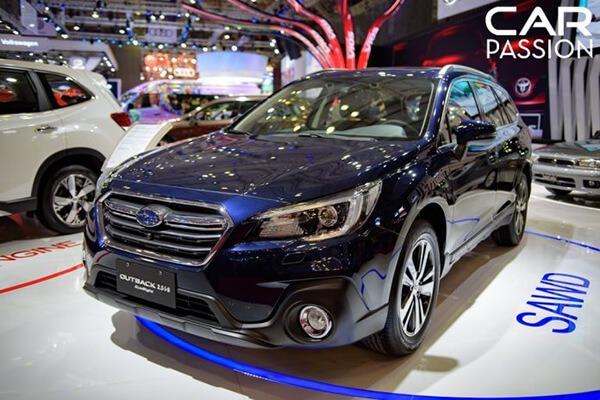 Subaru Outback 2.5 iS Eyesight 2019 tại triển lãm Vietnam Motor Show 2018 (Ảnh : carpassion.vn)