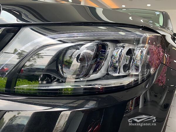 Kiểu đèn trên xe Mercedes C200 Exclusive 2019