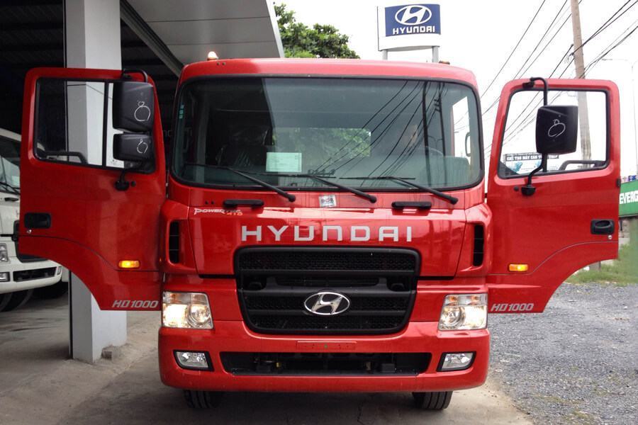 Hinh-anh-xe-Hyundai_HD100_Dau_Keo_3-Muaxegiatot-vn