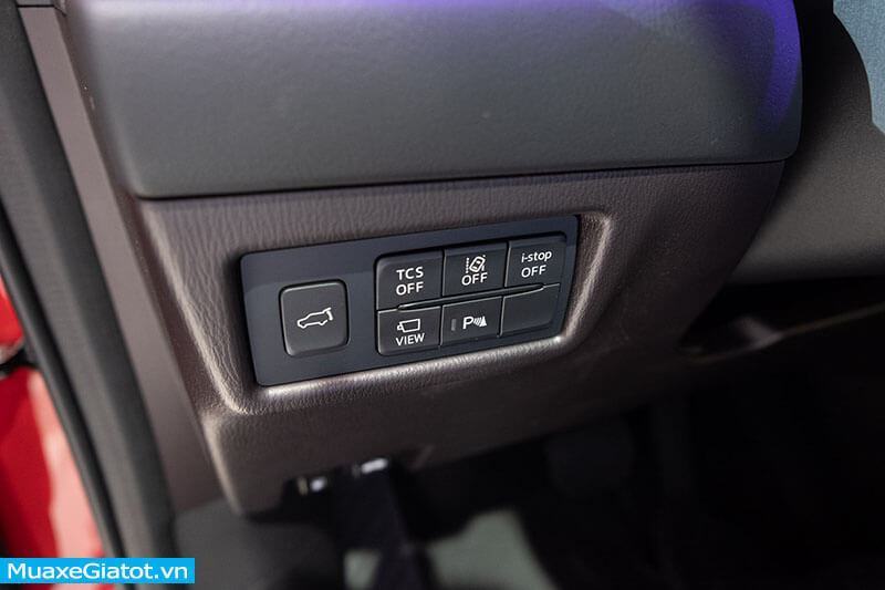 Mazda CX8 Premium bao gồm nhiều hệ thống an toàn