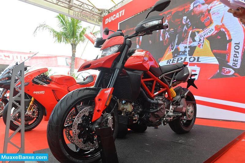Giá xe Ducati Hypermotard 939 mới nhất tại Việt Nam Kèm đánh giá nhanh và  thông số  Mô Tô Việt