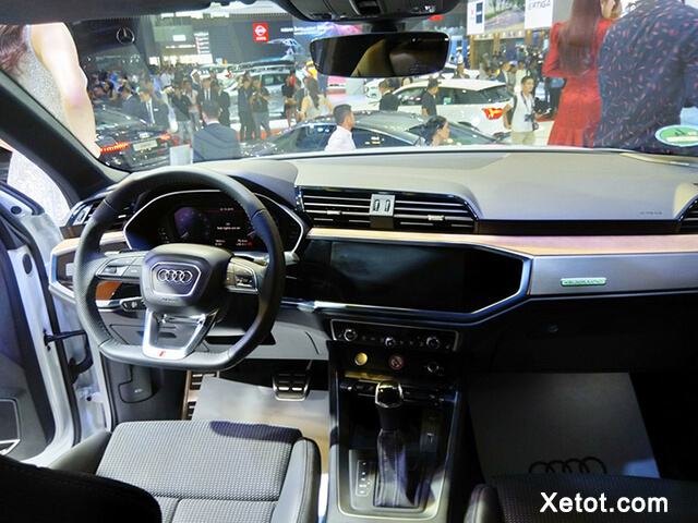 Nội thất Audi Q3 2020 - rộng rãi, cao cấp 