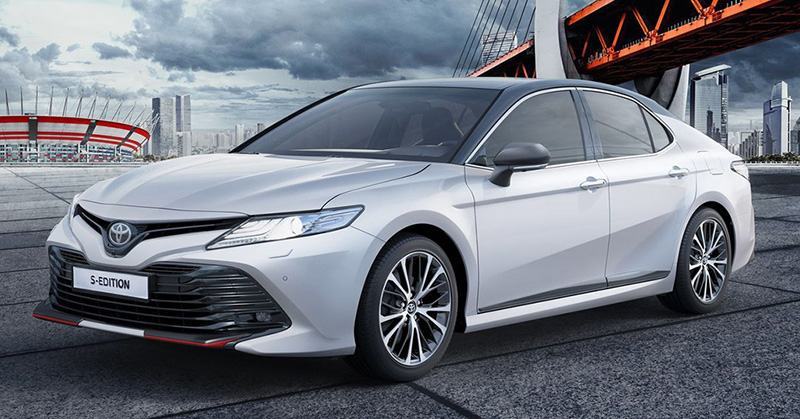Gia_Xe_Toyota_Camry_S_Edition_2020_Muaxegiatot_vn