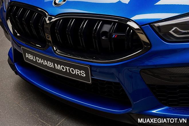 can-truoc-bmw-m8-competition-coupe-2020-2021-muaxegiatot-vn-nuoc-ngoai