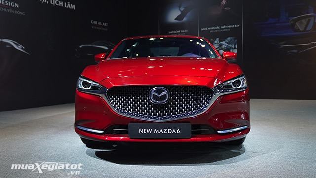 Mazda6 2021 ra mắt thêm trang bị giảm giá bán