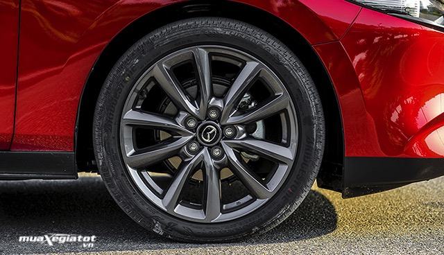 Mazda 3 Sport 2021 (Hatchback): thông số, giá xe, khuyến mãi (1/2021)