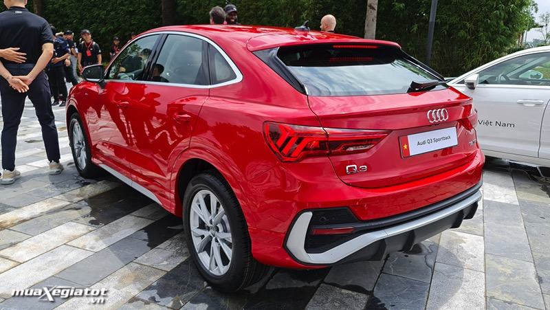 mam-xe-Audi-Q3-Sportback-2020-2021-muaxegiatot-vn