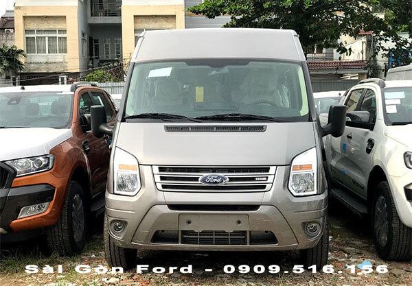 ford-transit-mau-ghi-anh-thep-muaxegiatot-vn