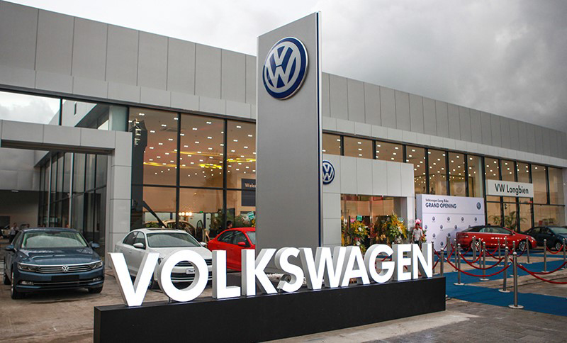 mat-tien-Volkswagen-LongBien-Hanoi-muaxegiatot-vn