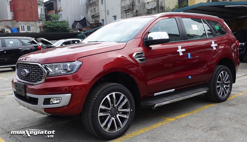 xe-ford-everest-2021-2022-mau-do-muaxegiatot-vn
