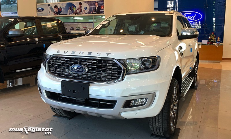 Ford Everest 2021 màu trắng