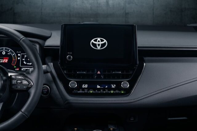 Giới thiệu xe Toyota GR Corolla 2022 Hatchback: Đối thủ tương xứng với Subaru WRX và Volkswagen Golf R