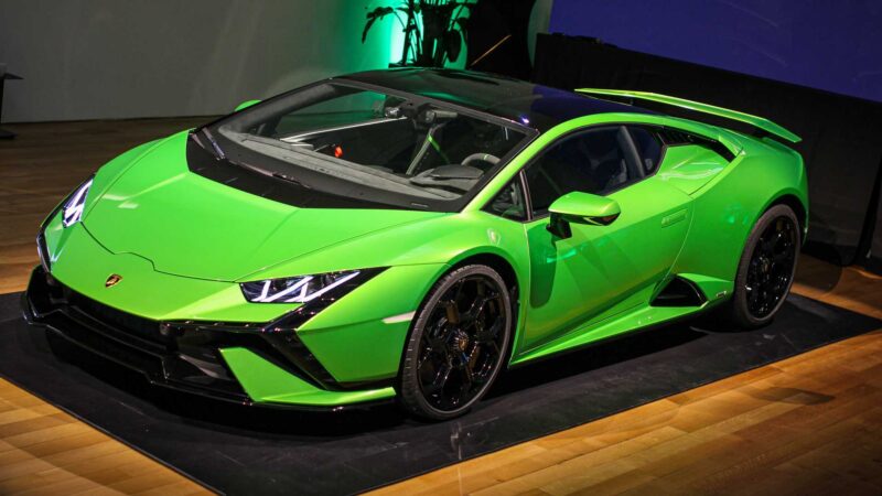 Lamborghini Huracan Tecnia 2022 mới