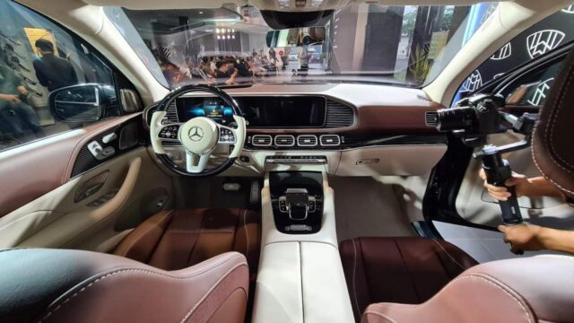 Mercedes-Maybach GLS 480 2022 sở hữu khoang nội thất sang trọng.
