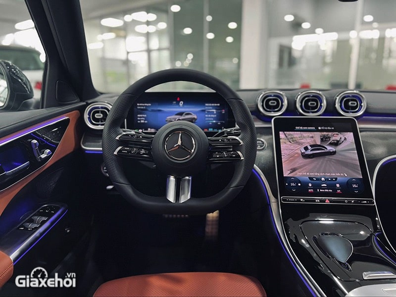 noi-that-mercedes-c300-amg-2022-first-edition-giaxehoi-vn-9