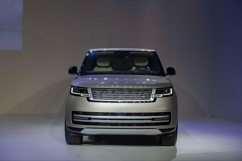Range Rover 2023 hướng đến khách hạng thượng lưu.