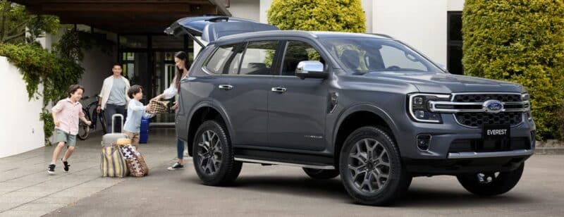 Ford Everest Titanium 2023 là chiếc SUV gia đình thực thụ.