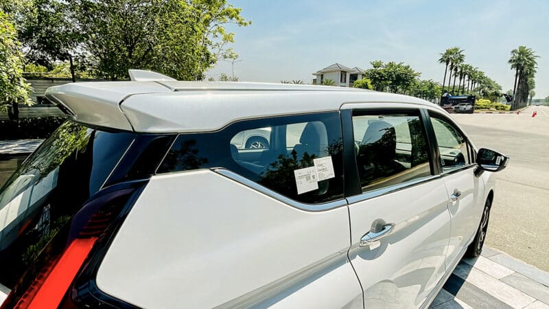 gia xe mitsubishi xpander at premium 2022 2023 muaxegiatot vn7