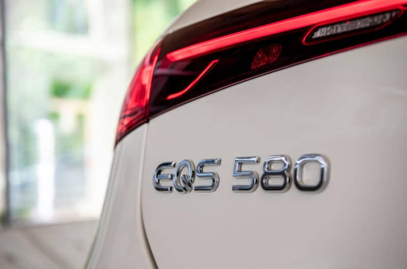 Mercedes-Benz EQS 580 4MATIC 2022 thực sự khiến những tín đồ của xe điện chờ đợi.